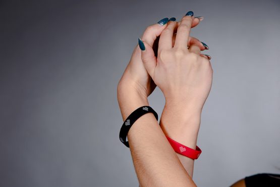 JOYclub Hearts Silikon-Armband rot